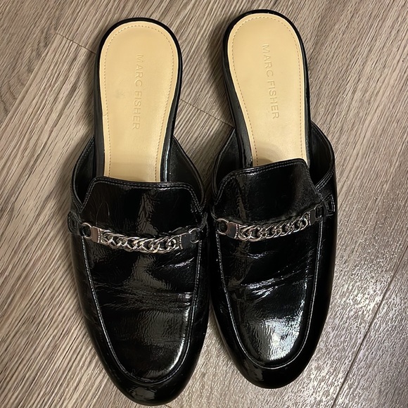 Marc Fischer Black Slide-on Loafers (size 9) - Picture 3 of 8